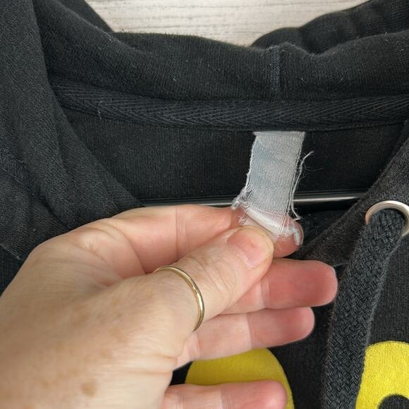 Nipsey Hussle #2 And Motivate Los Angeles Hoodie Size Medium Distressed *FLAWED - Picture 6 of 7